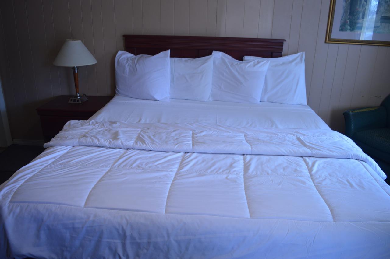 Parkview Motel Guelph Zewnętrze zdjęcie